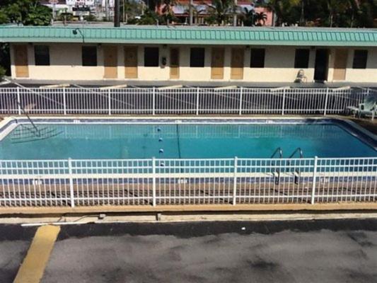 Golf View Motel Fort Myers Exterior photo